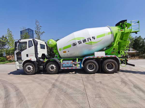 駿通牌JF5310GJB306CAA2混凝土攪拌運輸車公告圖片