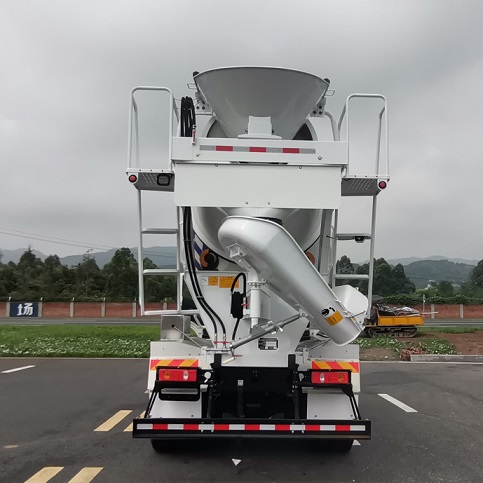 開沃牌NJL5310GJBZHKBEV2換電式純電動(dòng)混凝土攪拌運(yùn)輸車公告圖片