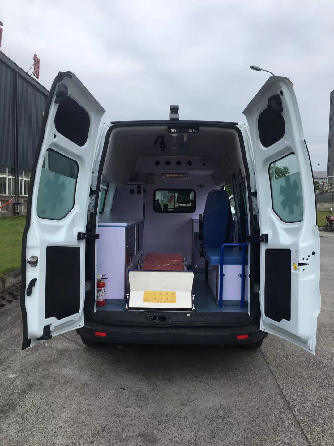 達(dá)福迪牌JAX5030XJHJX6B救護(hù)車公告圖片