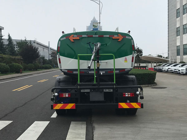 宇通牌YTZ5181GQXD1BEV純電動清洗車公告圖片