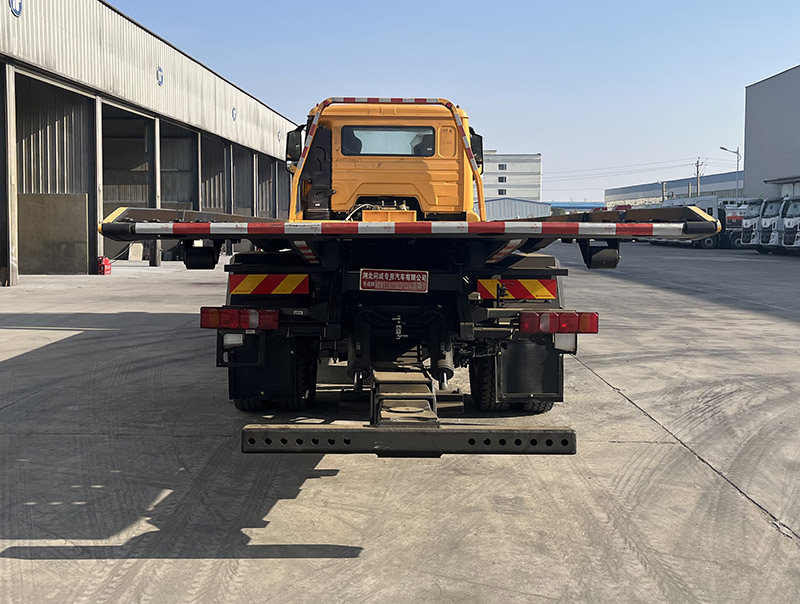 專威牌HTW5180TQZPZZ6清障車公告圖片