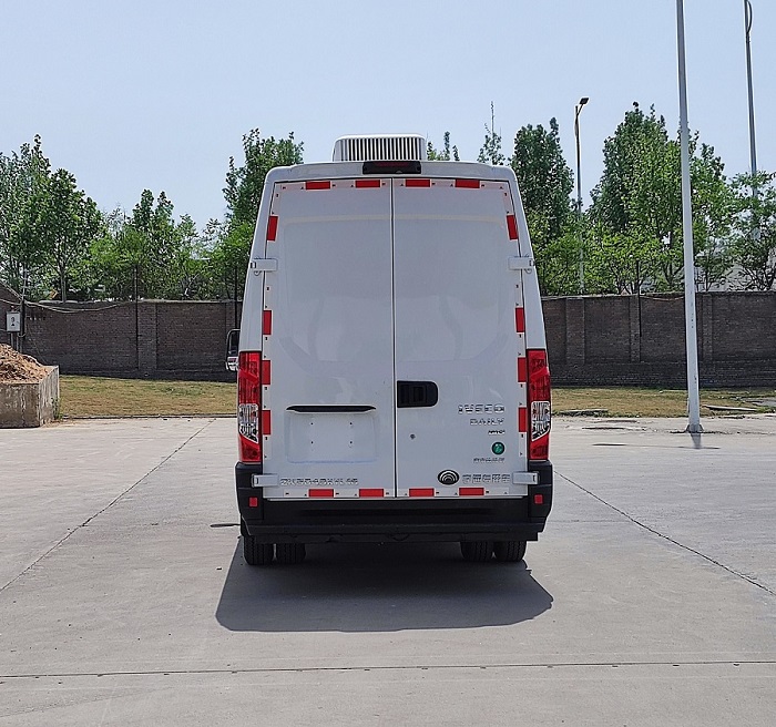 宇通牌ZK5049XYL16醫(yī)療車公告圖片