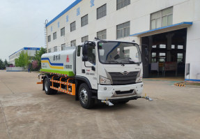 洒水车