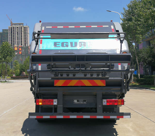 合加牌HJK5180ZYS6JF壓縮式垃圾車公告圖片