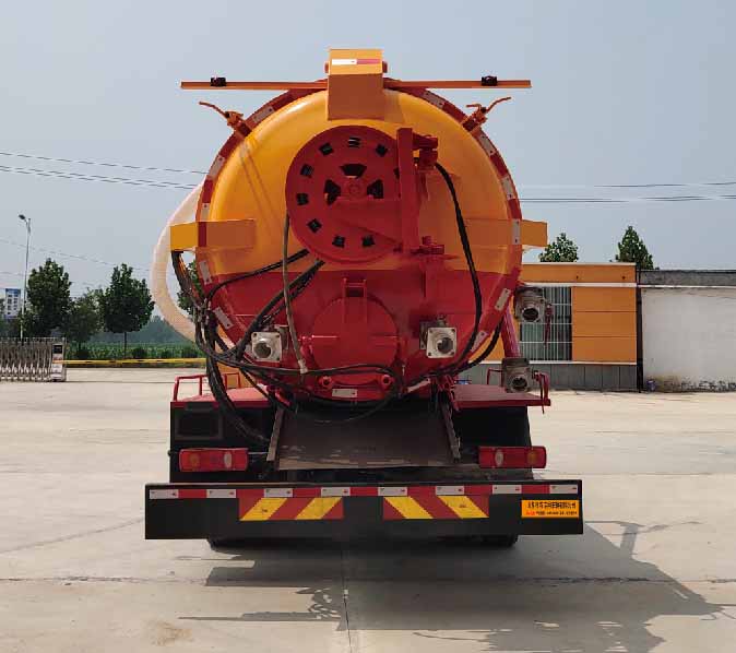 祥農(nóng)達(dá)牌SGW5180GQWF清洗吸污車公告圖片