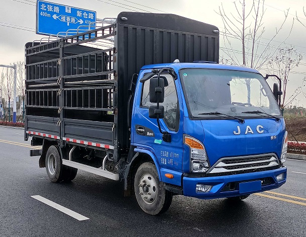 江淮牌HFC5045CCYP22K1C7S-1倉柵式運輸車公告圖片