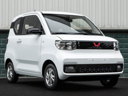 五菱牌LZW7004EVJDAM型纯电动轿车