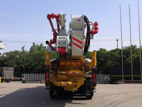 徐工牌XZS5530THBZ混凝土泵車(chē)公告圖片