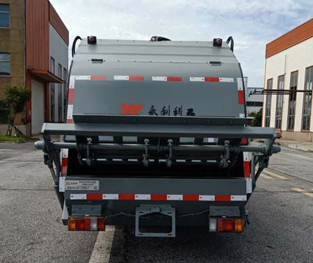 永利科工牌NLY5070ZYS6QL壓縮式垃圾車公告圖片