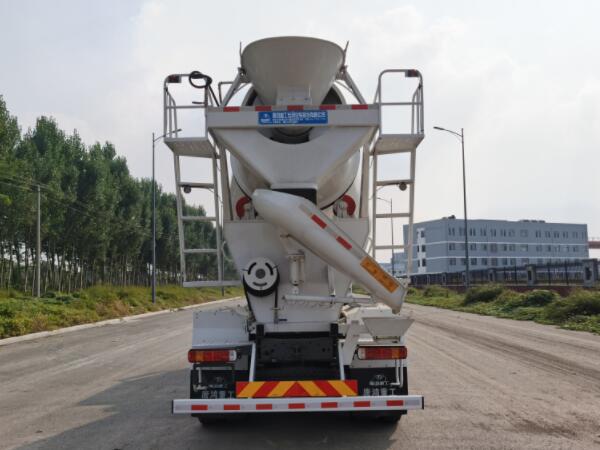 唐鴻重工牌XT5317GJBT5FBZ混凝土攪拌運輸車公告圖片