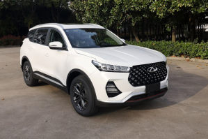 奇瑞牌SQR7151T1ET9型轿车