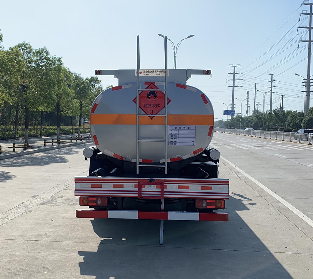 楚飛牌CLQ5120GJY6GL加油車公告圖片