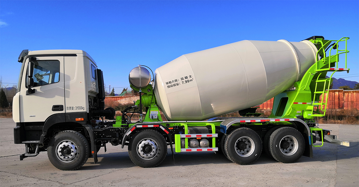 歐曼牌BJ5319GJBY6GRL-12混凝土攪拌運(yùn)輸車公告圖片