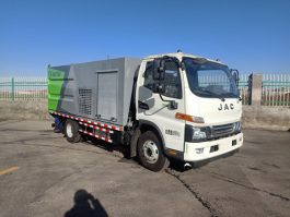 护栏清洗车