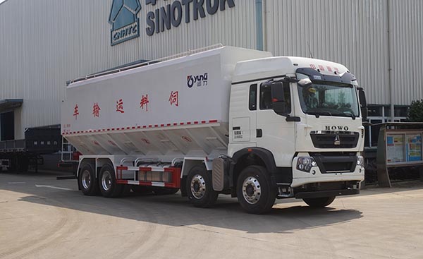 运力牌LG5311ZSLZ6散装饲料运输车公告图片