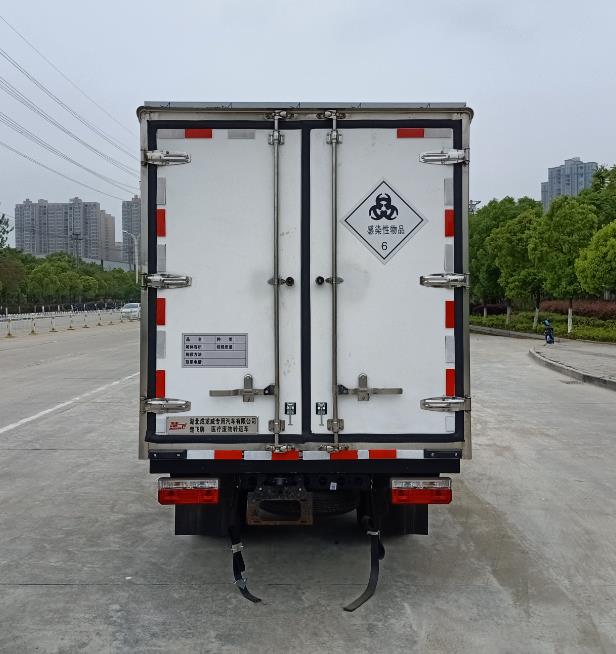 楚飛牌CLQ5030XYY6E醫(yī)療廢物轉(zhuǎn)運(yùn)車公告圖片