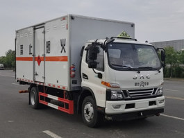江特牌JDF5120XRQHFC6易燃气体厢式运输车