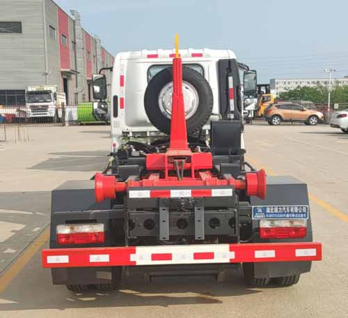 瑞力星牌RLQ5075ZXXE6車廂可卸式垃圾車公告圖片