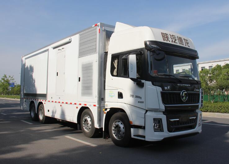 智駿牌NJH5263XYLSX醫(yī)療車公告圖片