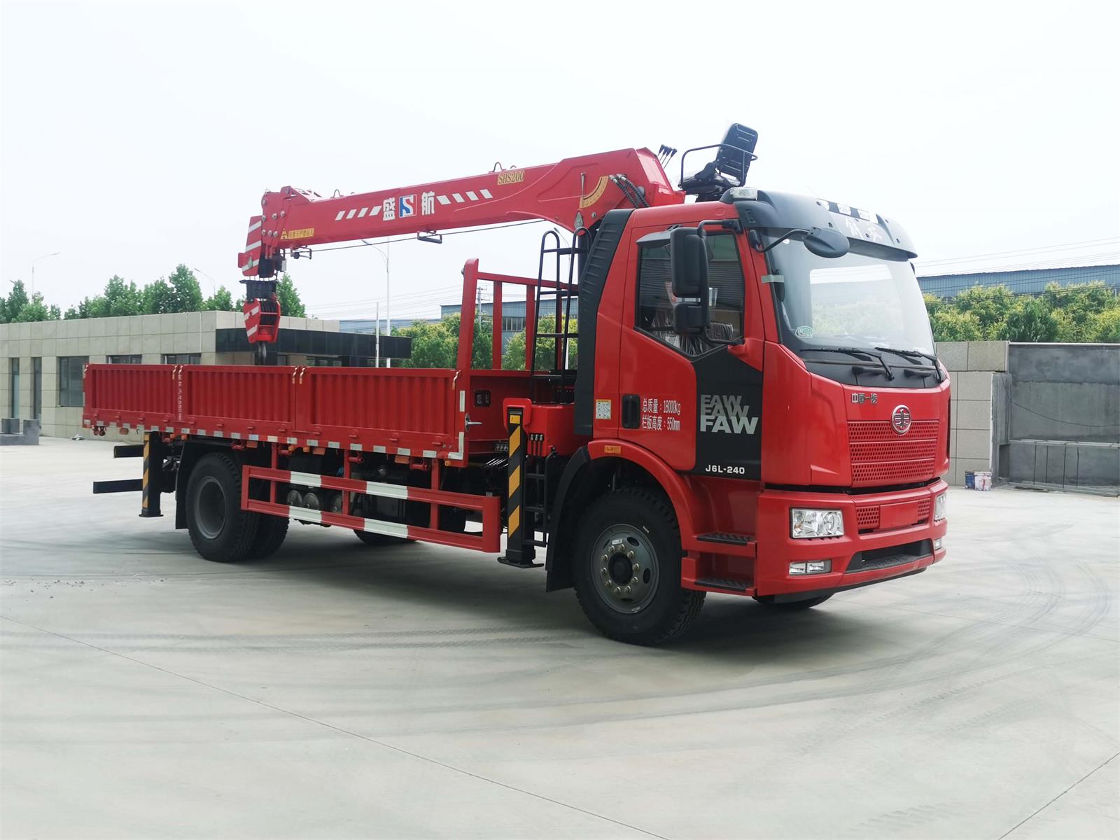 石盛航牌SSH5180JSQCA隨車起重運(yùn)輸車公告圖片