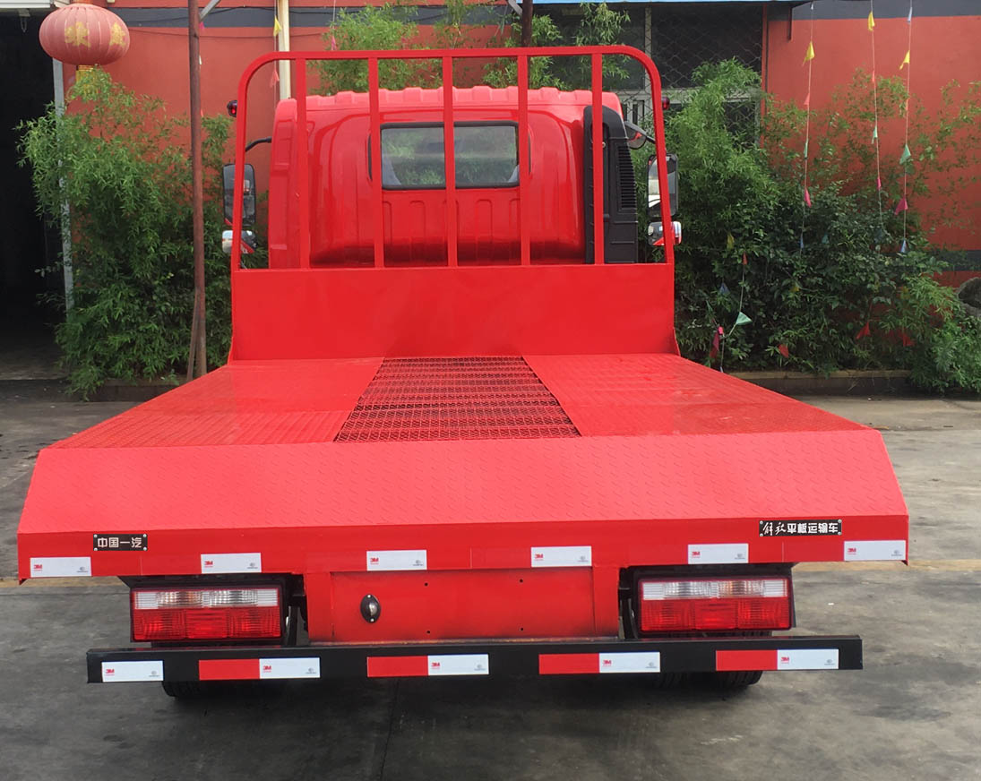解放牌CA5040TPBP40K61L2E6A84平板運(yùn)輸車公告圖片