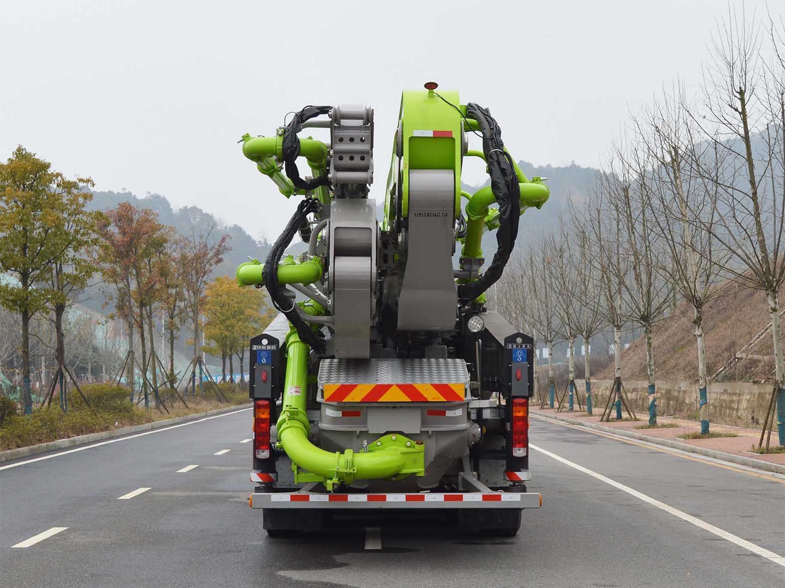 中聯(lián)牌ZLJ5510THBJF混凝土泵車公告圖片