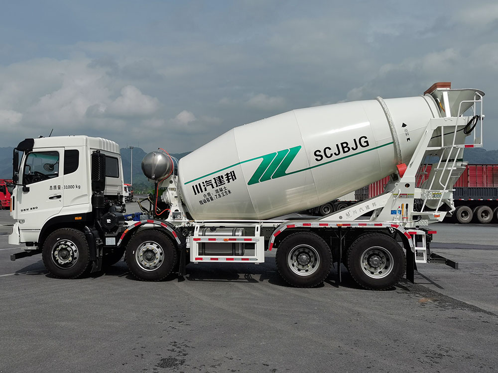 川汽建邦牌JBJ5314GJBG6混凝土攪拌運(yùn)輸車公告圖片