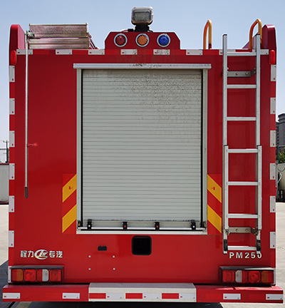 程力威牌CLW5430GXFPM250/HW泡沫消防车公告图片