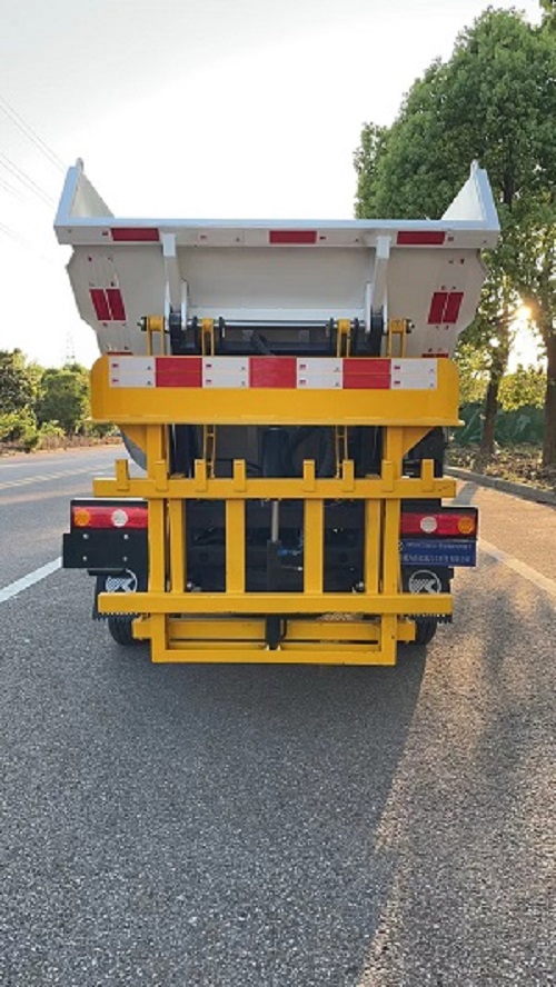 戴為牌JDW5030ZZZKMCBEV純電動(dòng)自裝卸式垃圾車(chē)公告圖片