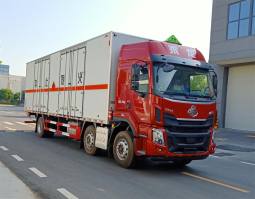 爆破器材运输车