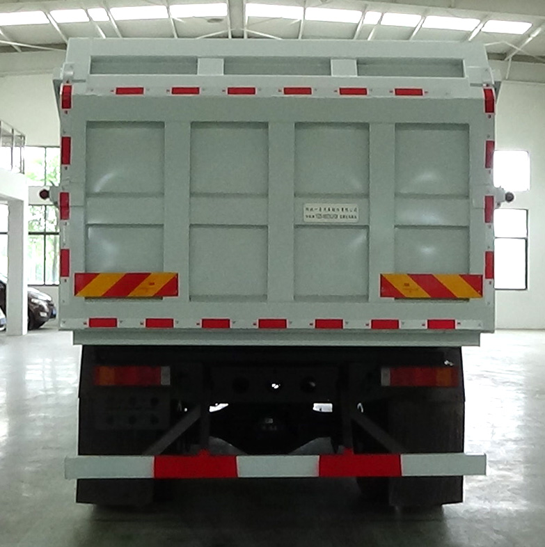 專致牌YZZ5180ZXLEQ6廂式垃圾車公告圖片