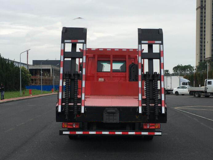 東風(fēng)牌DFV5110TPBGP6D平板運(yùn)輸車公告圖片