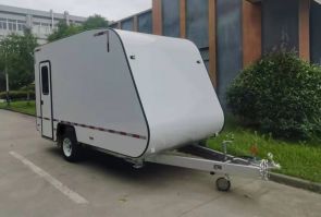 中置轴挂车