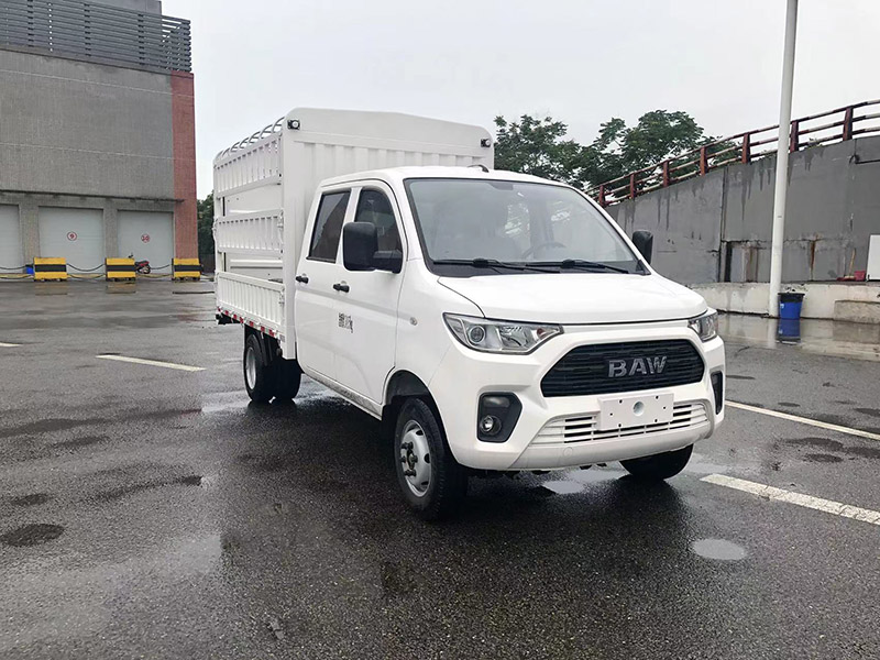 銳勝牌BAW5031CCYPAA51倉(cāng)柵式運(yùn)輸車公告圖片