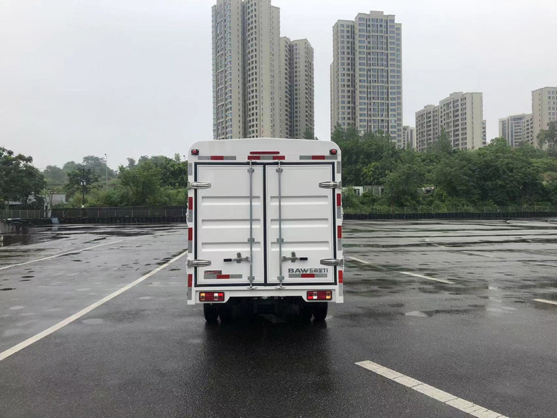 銳勝牌BAW5031CCYPAA51倉(cāng)柵式運(yùn)輸車公告圖片