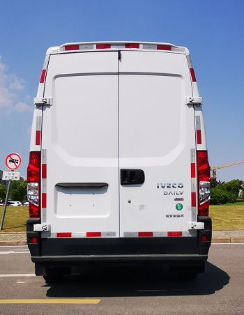 依維柯牌NJ5046XLCDE1冷藏車公告圖片