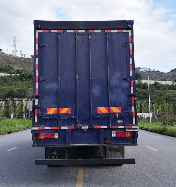 乘龍牌LZ5311XYKH7EC1翼開啟廂式車公告圖片