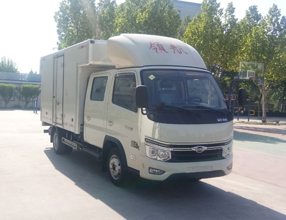 福田牌BJ5035XXY4AC7-30厢式运输车公告图片