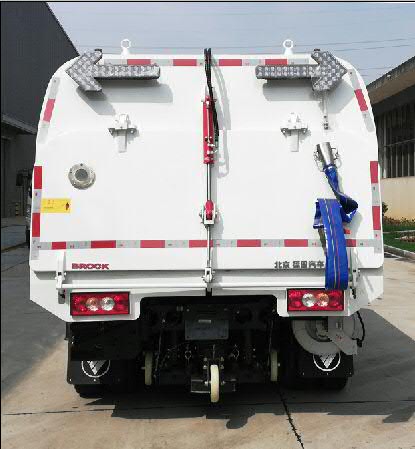 福田牌BJ5084TSLE6-H1掃路車公告圖片