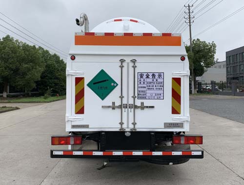 圣達(dá)因牌SDY5263GDYY低溫液體運(yùn)輸車公告圖片