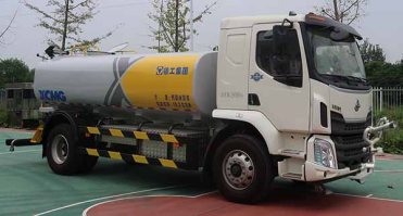 徐工牌DXA5180GPSLBEV纯电动绿化喷洒车