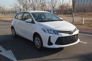丰田牌TV7158X型轿车