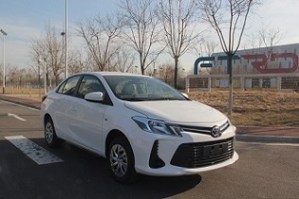 丰田牌TV7157X型轿车