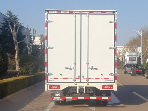 福田牌BJ5076XXYDPDA-06廂式運(yùn)輸車公告圖片