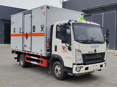 江特牌JDF5040XRQZ6易燃气体厢式运输车公告图片