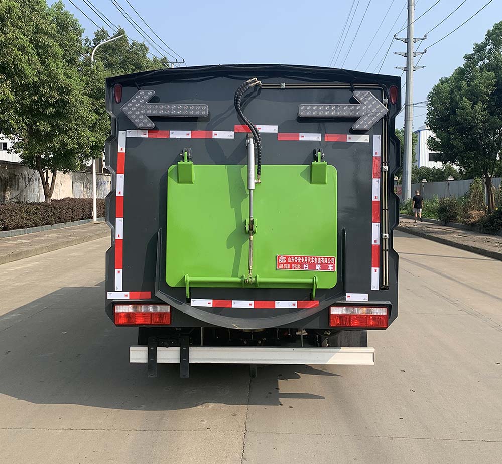 帝宏牌YTH5070TSL6EQ扫路车公告图片