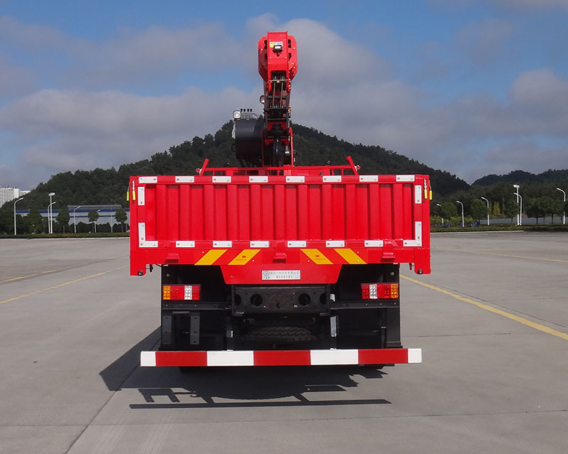 十通牌STQ5169JSQN6隨車起重運(yùn)輸車公告圖片