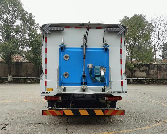 福田牌BJ5184TXSEV-H1纯电动洗扫车公告图片