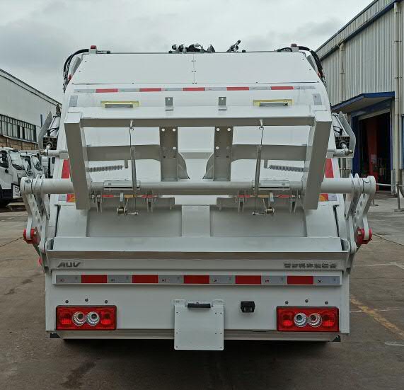 普羅科牌BJ5092ZYSE6-P1壓縮式垃圾車公告圖片