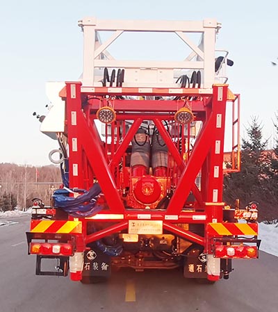 通石牌THS5490TXJ6修井機(jī)公告圖片